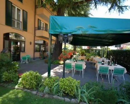 Ponte Vecchio Otel