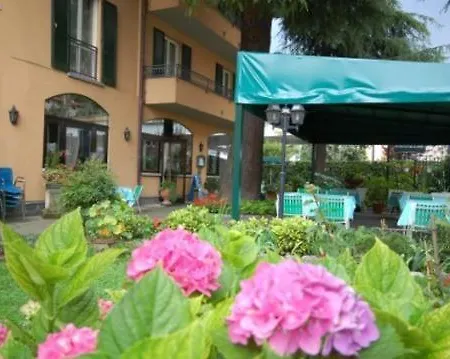 Ponte Vecchio 2* Cernobbio